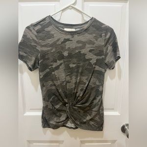 Twisted front knot t shirt